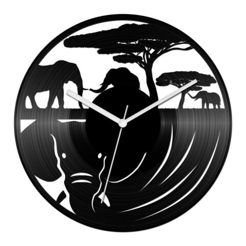 Elefántos bakelit óra