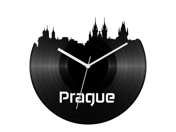 Prága bakelit óra
